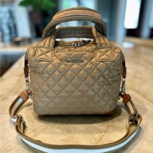 MZ WALLACE small Deluxe Sutton Bag In Caramel